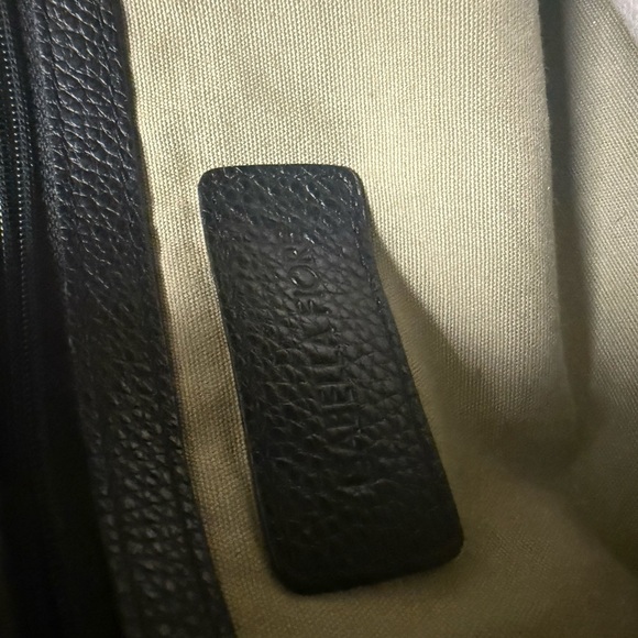 Isabella Fiore large black leather tote EUC-GUC minor wear on straps - Picture 10 of 16